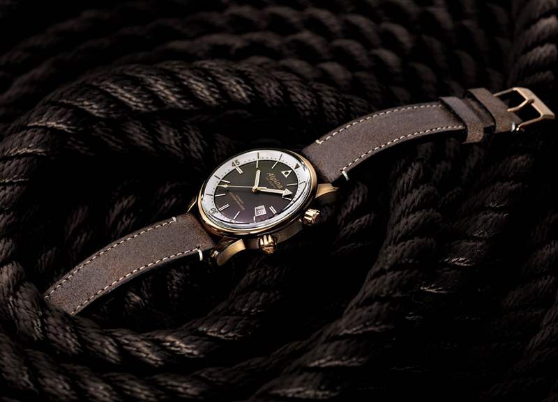 Alpina Seastrong300米潛水手表-復刻表