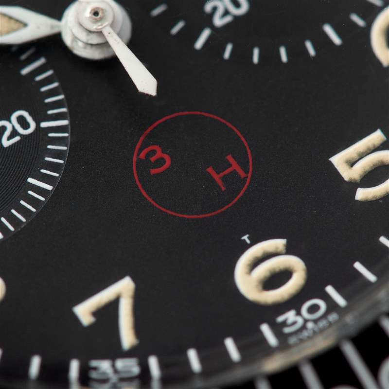 豪雅聯邦國防軍1550SG計時碼表——不僅僅是一條著名的表帶-復刻表