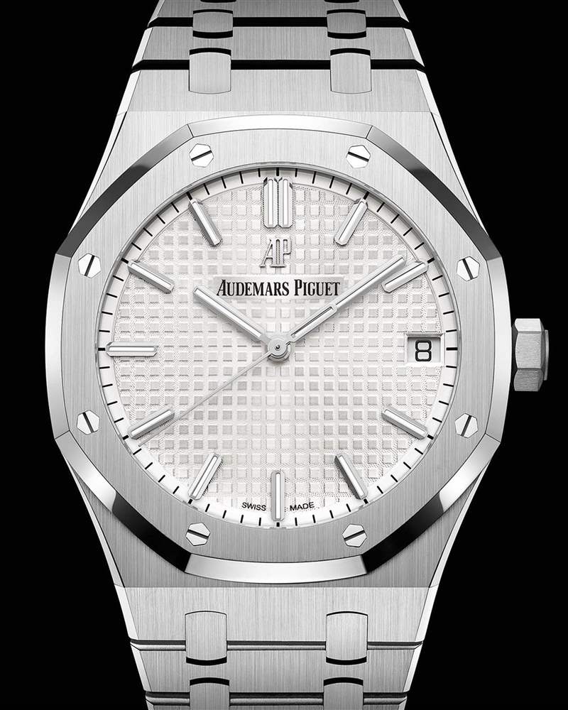 AP皇家橡樹絕版15450ST手表最新行情藍(lán)色面盤比灰銀款貴2萬美金-復(fù)刻表