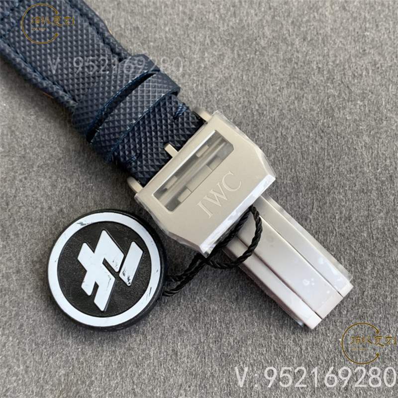 ZF廠萬國飛行員top gun計時復(fù)刻表IW389008藍(lán)天使做工怎么樣-復(fù)刻表