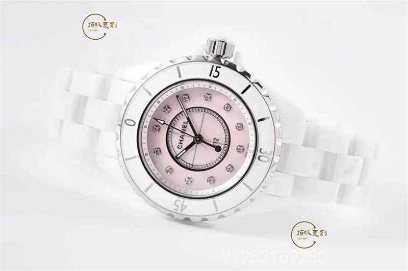 XF廠香奈兒J12系列陶瓷石英女士復(fù)刻表粉盤(pán)做工怎么樣-復(fù)刻表