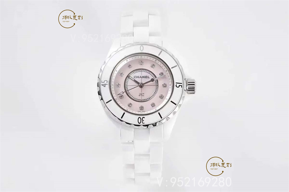 XF廠香奈兒J12系列陶瓷石英女士復(fù)刻表粉盤(pán)做工怎么樣-復(fù)刻表