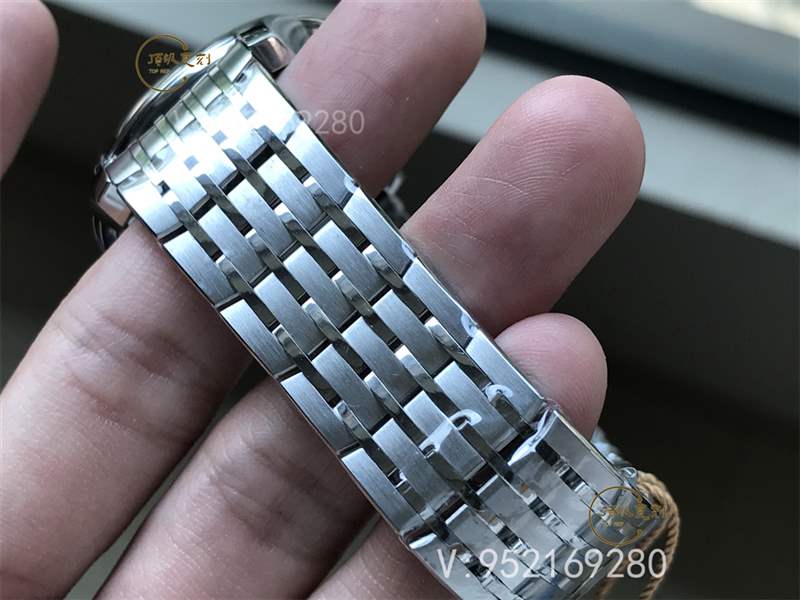 VS廠(chǎng)歐米茄藍(lán)盤(pán)蝶飛明亮之藍(lán)復(fù)刻表是做工最好的嗎-復(fù)刻表