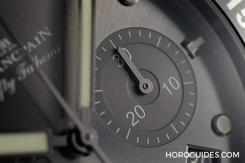 18K紅金藍(lán)面、23級鈦灰面,Blancpain五十噚深潛器飛返計時碼表兩款延伸新作-復(fù)刻表