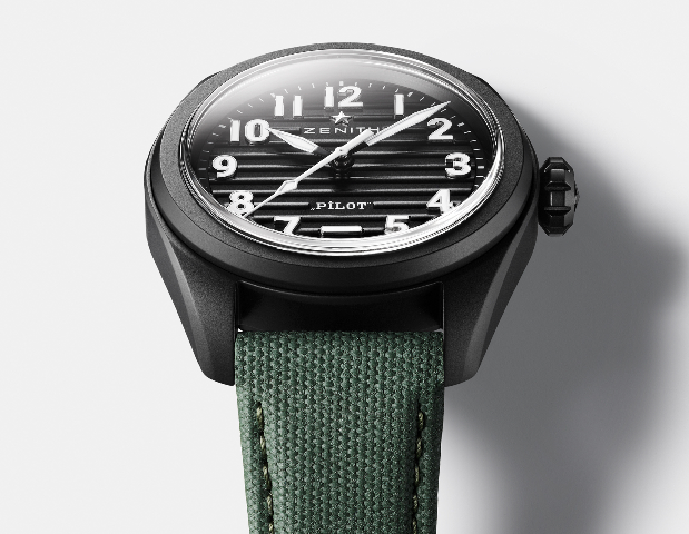 真力時(shí)推出全新Pilot系列，配備Pilot Automatic和Pilot Big Date Flyback-復(fù)刻表