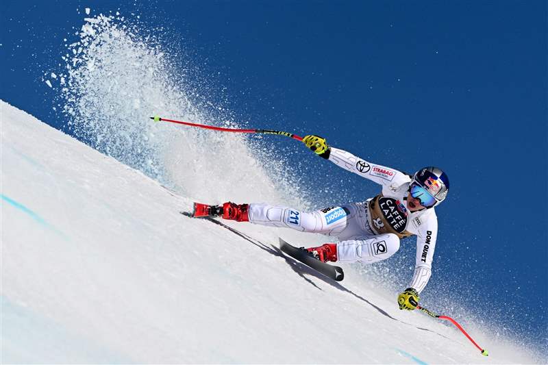 RICHARD MILLE女性摯友眼中的RM 07-04腕表:運動員之選-復(fù)刻表