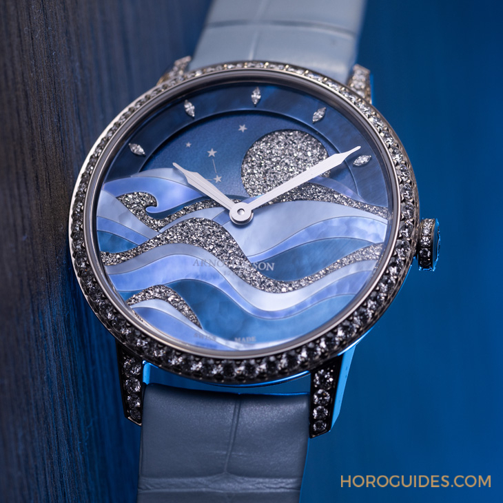 Arnold & Son招牌超大月相窗以釕晶體形塑又美又魔幻的夜色美學|恒久月相38午夜潮汐腕表-復刻表