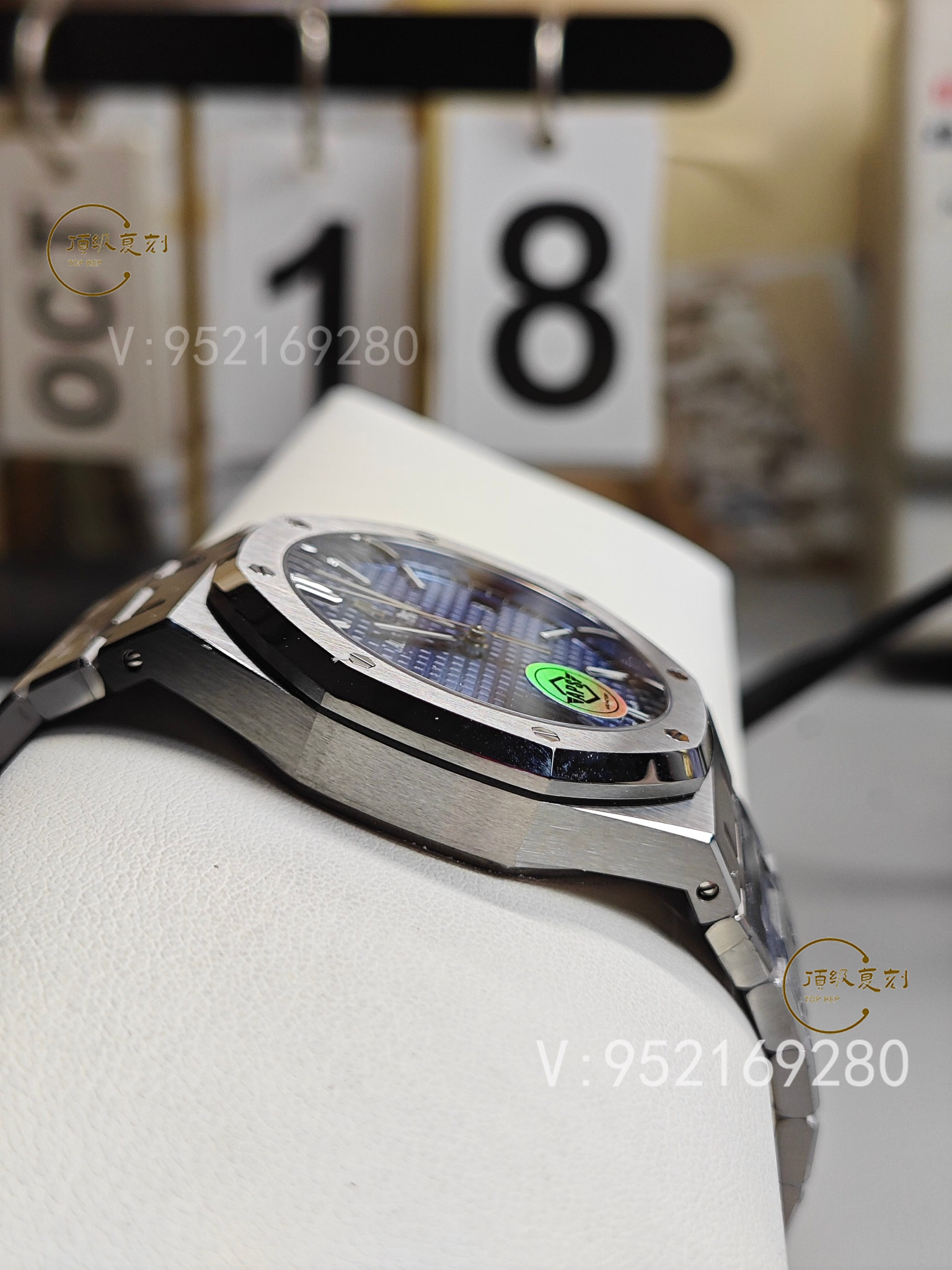 深入解析APS愛(ài)彼復(fù)刻表15500藍(lán)面版：4302一體機(jī)芯與原裝同步功能-復(fù)刻表